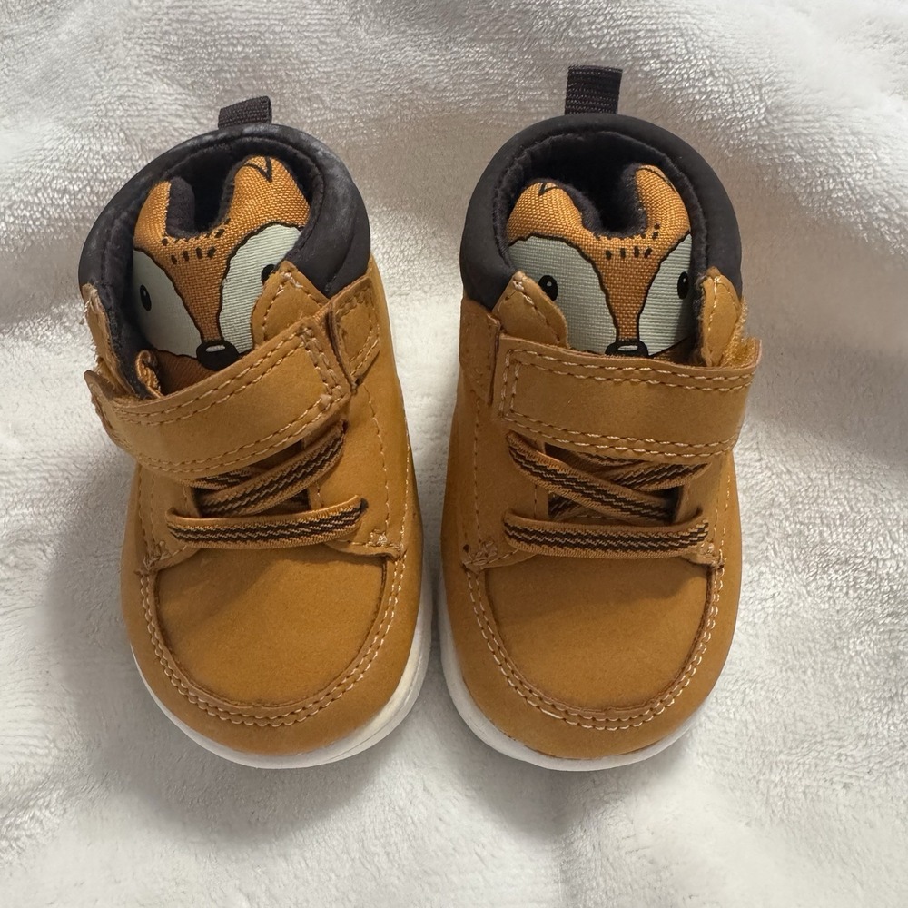 Carters Baby Boots Fox Brown High Top Sneakers Toddler Size 2 Hook‎ Loop